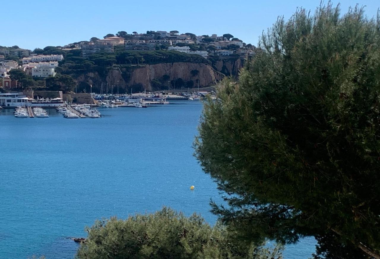 Magnific Apartament A Primera Linia De Mar Sant Feliu de Guíxols Exteriör bild