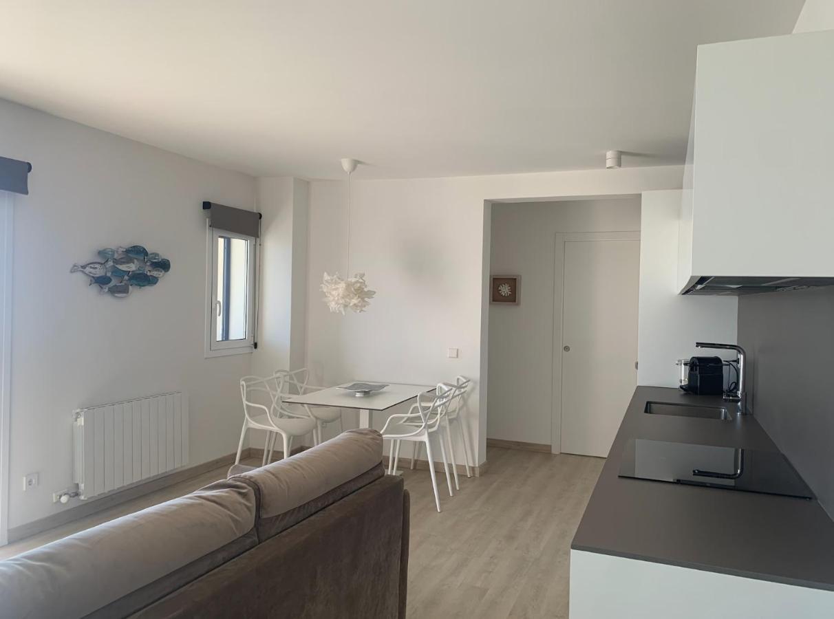 Magnific Apartament A Primera Linia De Mar Sant Feliu de Guíxols Exteriör bild