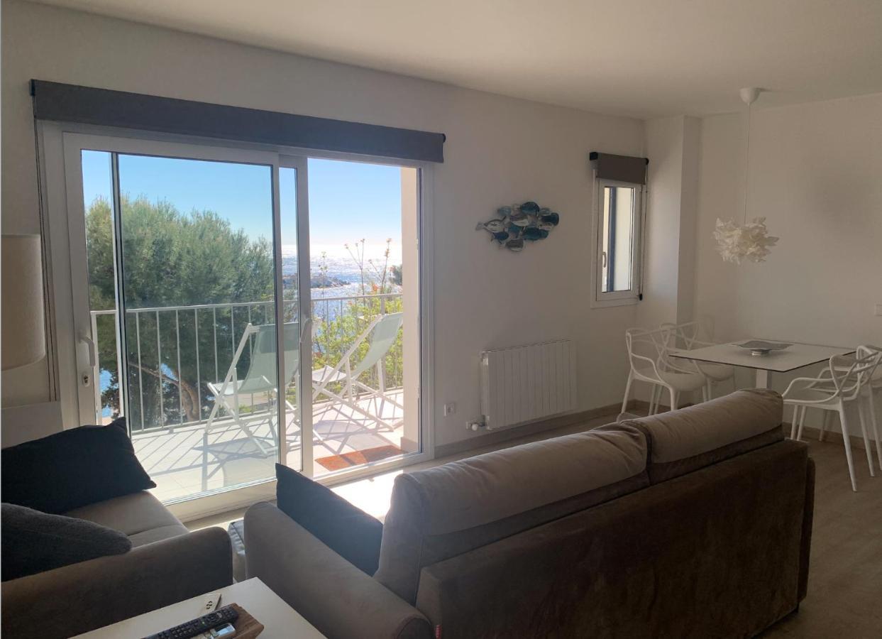Magnific Apartament A Primera Linia De Mar Sant Feliu de Guíxols Exteriör bild